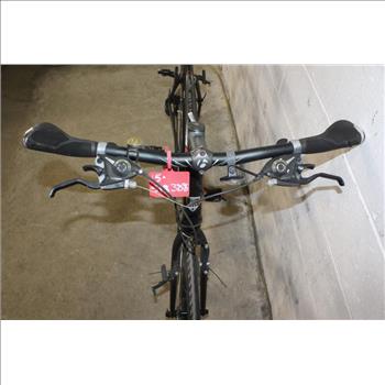 Trek FX 7.2 Hybrid Bike