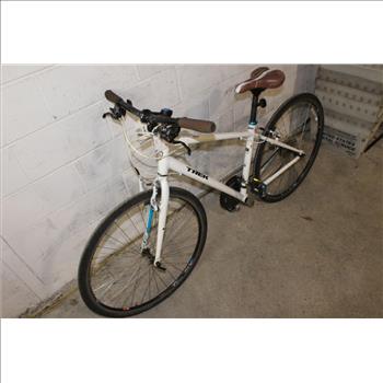 Trek FX 7.2 Hybrid Bike