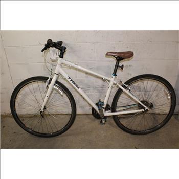 Trek FX 7.2 Hybrid Bike