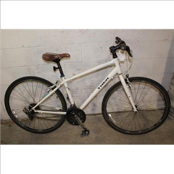 Trek FX 7.2 Hybrid Bike