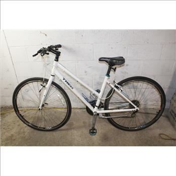 Trek FX 7.2 Hybrid Bike