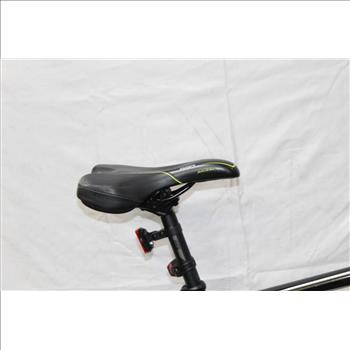 Trek FX Series 7.2 Urban Bike