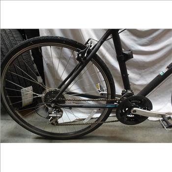 Trek FX2 Hybrid Bike