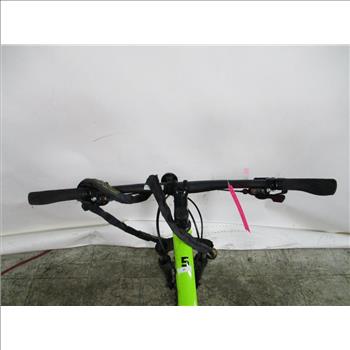 Trek Marlin 5 Mountain Bike