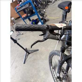 Trek Marlin 5 Mountain Bike