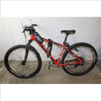 Trek Marlin 5 Mountain Bike