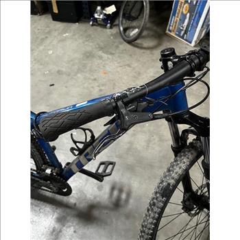 Trek Marlin 6 Mountain Bike 29 Inch