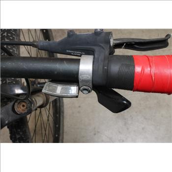 Trek Marlin 7 Mountain Bike