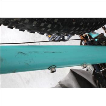 Trek Marlin 7 Mountain Bike