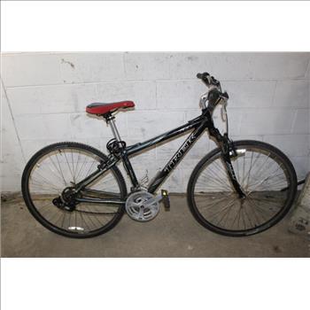 Trek Multitrack 7100 Hybrid Bike