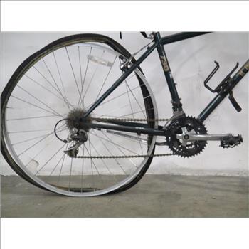 Trek Multitrack 730 Urban Bike