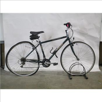 Trek Multitrack 730 Urban Bike