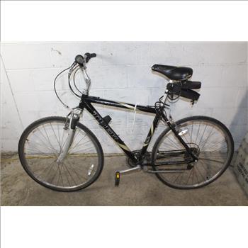 Trek Multitrack 7300 Hybrid Bike