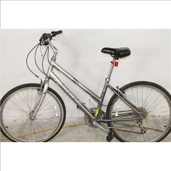 Trek Navigator 200 Women's Hybrid Bike
