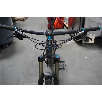 Trek Remedy 8 Full Suspension 27.5 Inch Mountain Bike