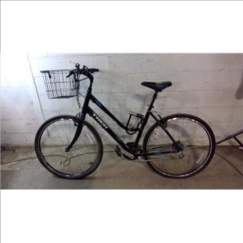 Trek Verve 2 Womens Hybrid Bike