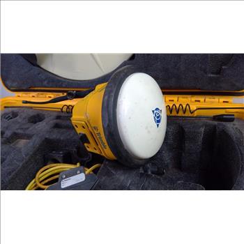 Trimble Site Postioning System 855 GPS In Yellow Case