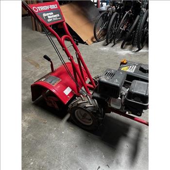 Troy-Bilt Super Bronco CRTcounter Rotating Tine Tiller
