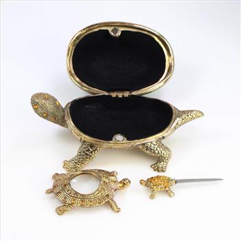 Turtle Shaped Trinket Box With Accessories