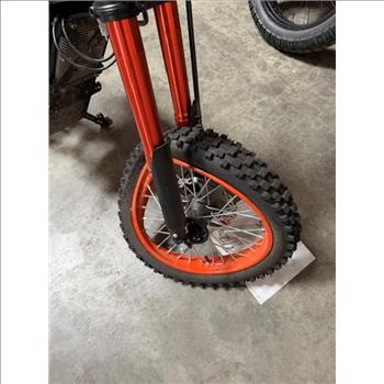 Tuttio Moto Style E-Bike - DAMAGED