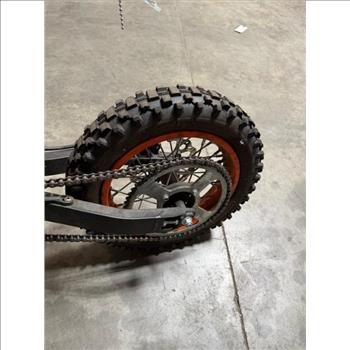 Tuttio Moto Style E-Bike - DAMAGED