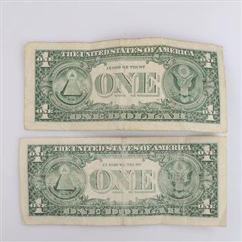 Two 2006 US Federal Reserve Note 1 Dollar Bills