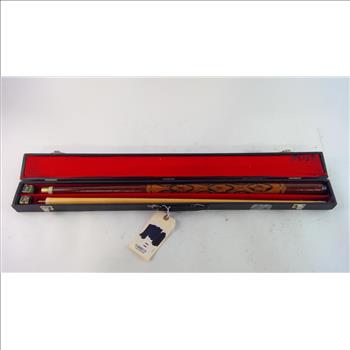 Two Piece Pool Cue With Case