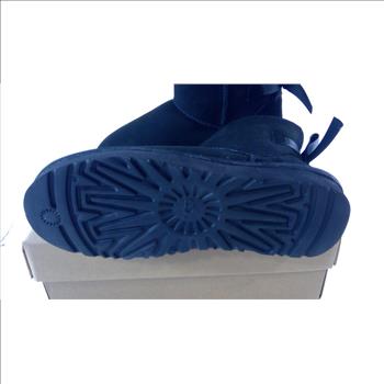 Ugg Classic Cowhide Womens Boots Size 11