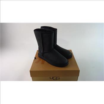 Ugg Classic Short Leather Boots For Women, Size 8