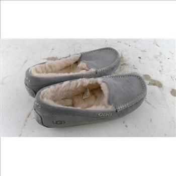 Ugg Womens Slippers Size 7