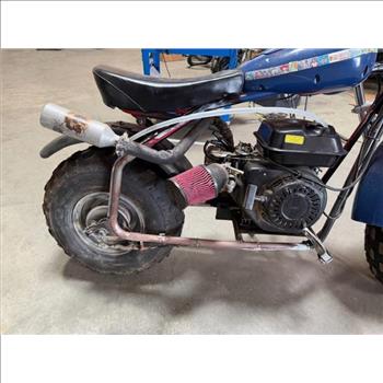 Unknown Brand Gas Powered Moto Mini Bike - SOLD FOR PARTS ONLY