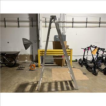 Unknown Brand Ladder