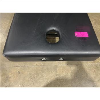 Unknown Brand Massage Table