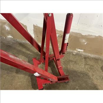 Unknown Engine Hoist