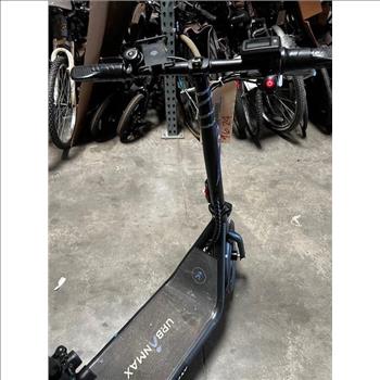 Urbanmax Sit Down E-scooter