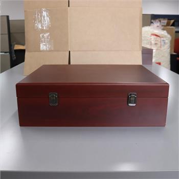 US 50 State Quarter Collection Wooden Box