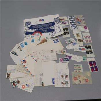 US And Foreign Stamps, 30+ Pieces