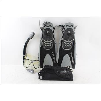 U.S. Divers Mask, Snorkel, And Flipper Set