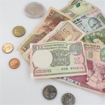US & Foreign Currency, 12+ Pieces