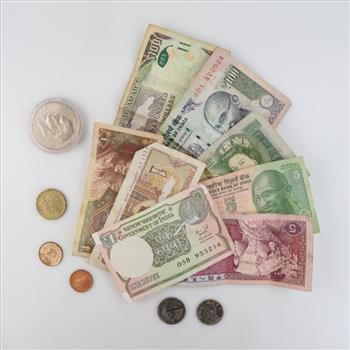 US & Foreign Currency, 12+ Pieces