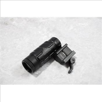 UTG 3 X Magnifier Flip To Side QD Mount