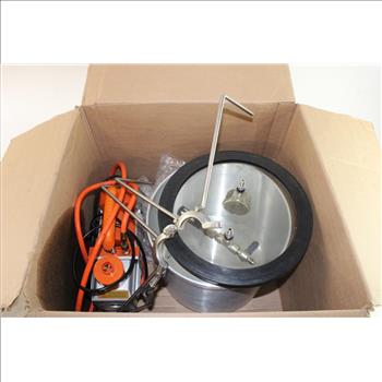 Vacuum Pump & Vaccum Chamber