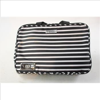 Vaultz Travel Bag With Make Up, 8+ Pieces