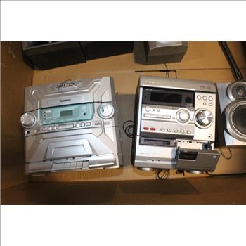 Venturer Stereo System And More, 7 Pieces