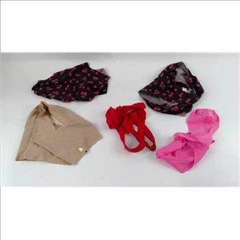 Victoria's Secret Underwear Size M 5 Pieces