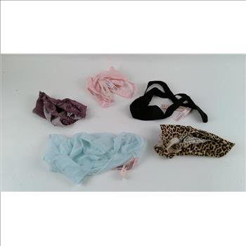 Victoria's Secret Underwear Size M 5 Pieces