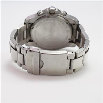 Victorinox Swiss Army Maverick Watch