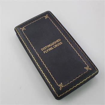 Vintage Distinguished Flying Cross Medal In Case