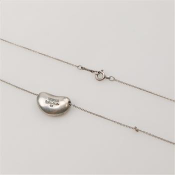 Vintage Elsa Peretti Tiffany & Co Sterling Silver Bean Pendant Necklace