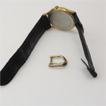 Vintage Lorus Disney Mickey Mouse Gold Tone And Black Leather Watch